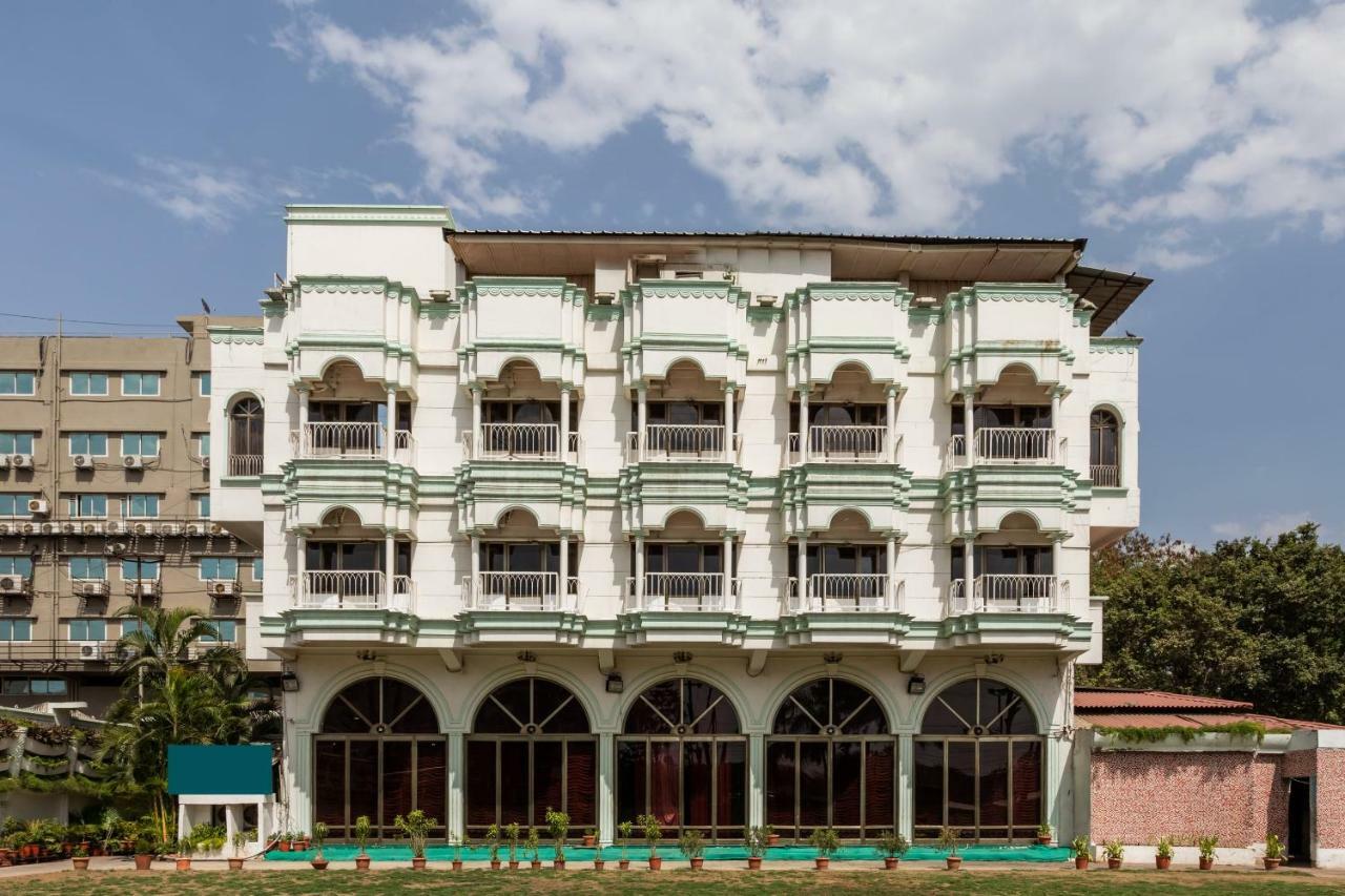 Oyo 38142 Girdhar Mahal Otel Indore Dış mekan fotoğraf