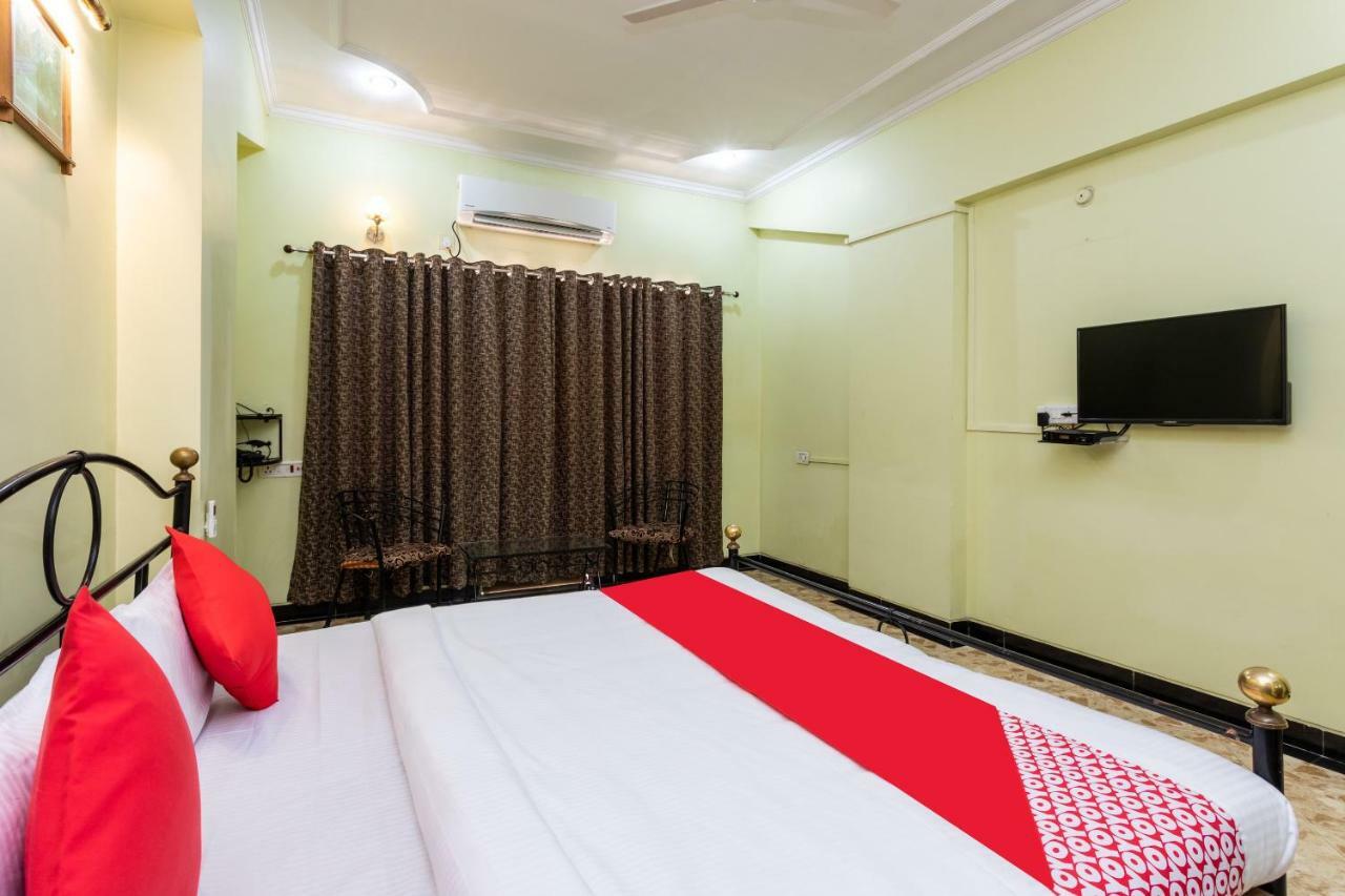 Oyo 38142 Girdhar Mahal Otel Indore Dış mekan fotoğraf